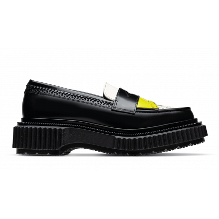 Type 203 - Noir, ivoire et...