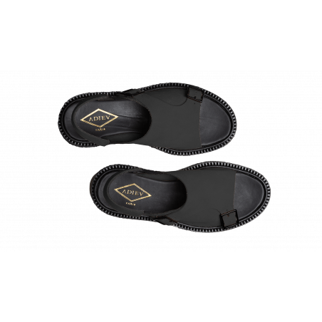 Type 140 - Waxed suede black