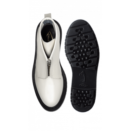 Type 197 Men - Ivory