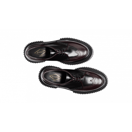 Type 213 - Noir et bordeaux