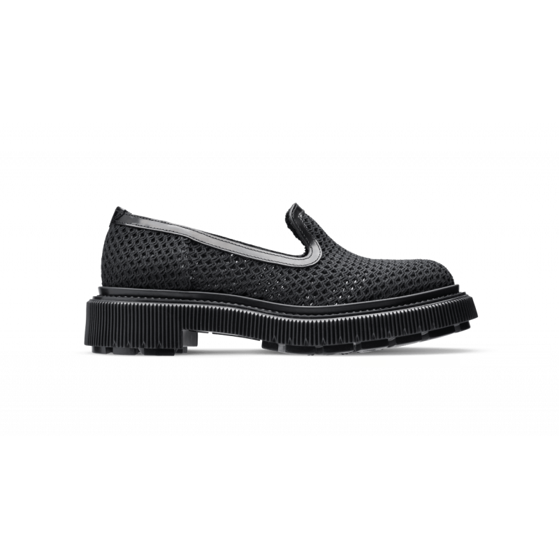 Type 215 Women -Black fishnet