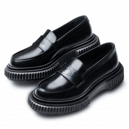 Type 182 - Black