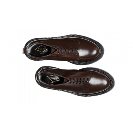 Type 121 - Marron