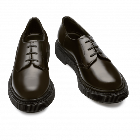 Type 132  Femme - Marron