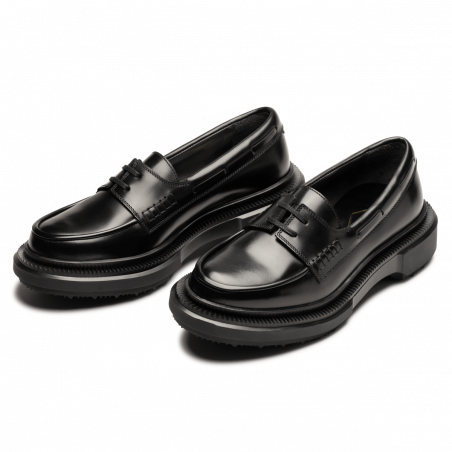 Type 225 Women - Black