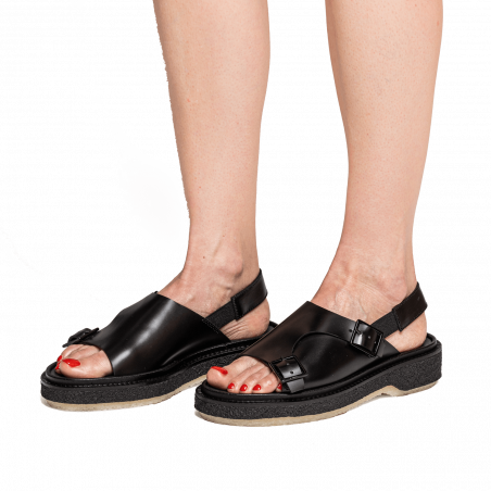 Type 140 Women - Black