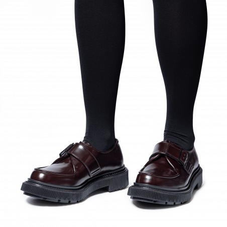 Type 136 Women - Burgundy